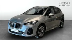 Grå (grey) Begagnad 2024 BMW 225 Active Tourer M Sport Minibuss | 467 700 kr (Dyr)