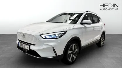 Begagnad MG ZS Comfort 114 kW (156 HK) 2022 Vit Halvkombi