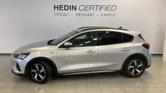 Begagnad 2023 Ford Focus Active Halvkombi | 274 900 kr