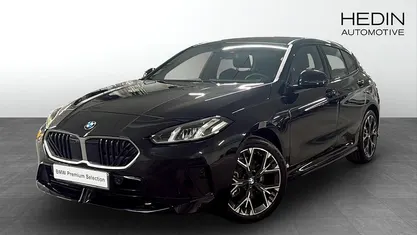 Begagnad BMW 120 M Sport 170 HK (125 kW) 2025 Svart Halvkombi