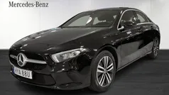Svart Begagnad 2020 Mercedes A250 Sedan | 249 900 kr (Marknadspris)