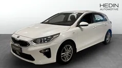 Vit (white) Begagnad 2021 Kia Ceed Halvkombi | 184 900 kr (Marknadspris)