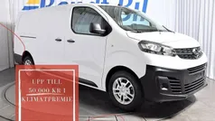 Vit Begagnad 2023 Opel Vivaro-e Combi Business Van | 573 750 kr
