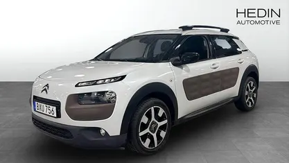 Begagnad Citroën C4 Cactus Feel 92 HK (67 kW) 2015 Halvkombi