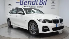 Vit Begagnad 2022 BMW 330e M Sport Kombi | 359 500 kr (Marknadspris)