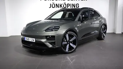 Begagnad Porsche Macan Turbo 469 kW (639 HK) 2025 SUV