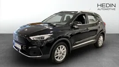 Svart (black) Begagnad 2023 MG ZS Comfort Sedan | 309 900 kr (Marknadspris)