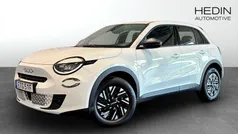 Vit (white) Begagnad 2023 Fiat 600 Pop SUV | 290 800 kr (Marknadspris)