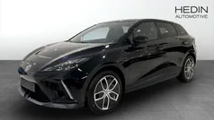 Svart (black) Begagnad 2023 MG MG4 EV Luxury Halvkombi | 349 990 kr (Marknadspris)