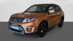Horizon orange & black Begagnad 2016 Suzuki Vitara SUV | 158 900 kr (Marknadspris)