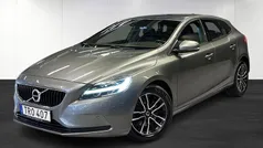 Grå (grey) Begagnad 2016 Volvo V40 Kinetic Kombi | 159 900 kr (Marknadspris)