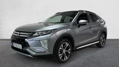 Grå Begagnad 2018 Mitsubishi Eclipse Cross SUV | 199 000 kr (Marknadspris)