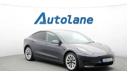 Begagnad 2022 Tesla Model 3 Standard Range Sedan | 309 800 kr (Marknadspris)