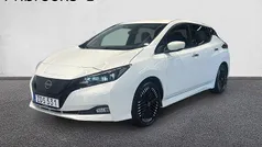 Vit Begagnad 2022 Nissan Leaf 360º Halvkombi | 189 800 kr (Marknadspris)