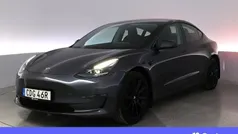 Grå Begagnad 2022 Tesla Model 3 Long Range Sedan | 349 900 kr (Marknadspris)