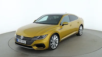 Gul Begagnad 2017 VW Arteon R-line Halvkombi | 225 000 kr (Marknadspris)