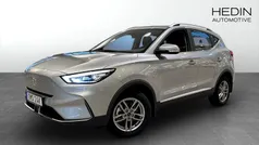 Grå (white) Begagnad 2023 MG ZS Comfort Sedan | 274 900 kr (Marknadspris)