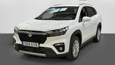 Vit Begagnad 2023 Suzuki SX4 S-Cross SUV | 274 200 kr (Marknadspris)