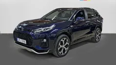Mörkblå metallic Begagnad 2022 Suzuki Across SUV | 399 500 kr (Marknadspris)