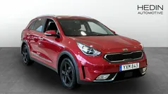 Röd (red) Begagnad 2019 Kia Niro SUV | 194 000 kr (Marknadspris)