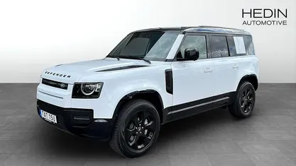 Vit (white) Ny 2025 Land Rover Defender SE Dynamic SUV | 1 185 000 kr (Marknadspris)