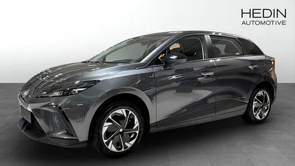 Begagnad MG MG4 EV 125 kW (170 HK) 2024 Halvkombi