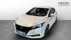 Vit (white) Begagnad 2022 Nissan Leaf 360º Halvkombi | 189 900 kr (Marknadspris)