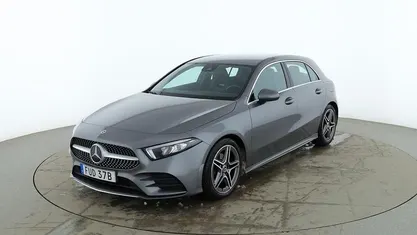 Grå Begagnad 2020 Mercedes A180 AMG line Sedan | 249 000 kr (Bra pris)