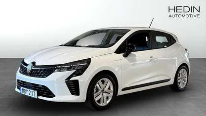 Begagnad Renault Clio V Evolution 145 HK (106 kW) 2024 Vit Halvkombi