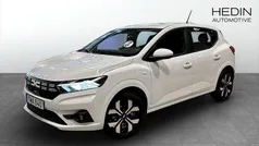 Vit (white) Ny 2025 Dacia Sandero Expression Halvkombi | 219 900 kr (Marknadspris)