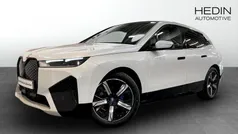 Vit (white) Begagnad 2022 BMW iX SUV | 578 700 kr (Superpris)