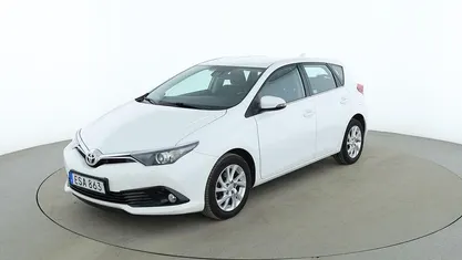 Vit Begagnad 2017 Toyota Auris Active | 149 000 kr (Marknadspris)