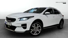 Vit (white) Begagnad 2022 Kia XCeed Advance SUV | 232 900 kr (Marknadspris)