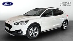 Vit (white) Begagnad 2019 Ford Focus Active Halvkombi | 159 900 kr (Marknadspris)