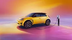 Ny 2025 Renault R5 Evolution Halvkombi | 349 900 kr (Marknadspris)