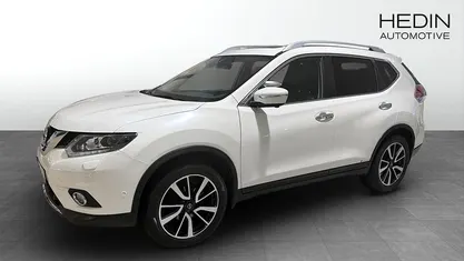 Vit (white) Begagnad 2017 Nissan X-Trail SUV | 164 900 kr (Marknadspris)