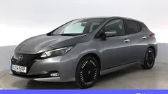 Null Begagnad 2022 Nissan Leaf N-Connecta Halvkombi | 189 900 kr (Marknadspris)