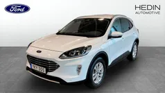 Vit (white) Begagnad 2022 Ford Kuga Titanium SUV | 244 900 kr (Marknadspris)