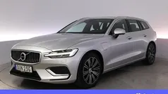 Begagnad 2021 Volvo V60 Inscription Kombi | 345 900 kr (Marknadspris)
