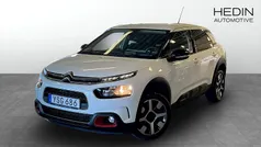 Vit (white) Begagnad 2018 Citroën C4 Cactus PureTech Halvkombi | 129 900 kr (Marknadspris)