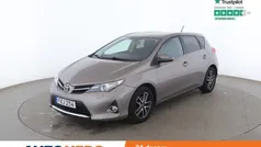 Brun Begagnad 2015 Toyota Auris Halvkombi | 133 000 kr (Marknadspris)