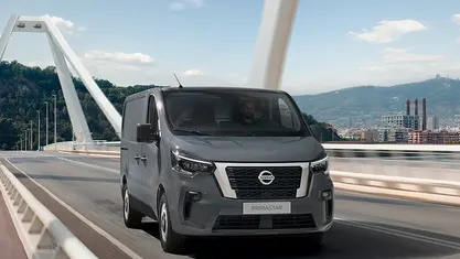 Begagnad 2024 Nissan Primastar Acenta Minibuss | 4 955 kr