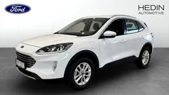 Vit (white) Begagnad 2022 Ford Kuga Titanium SUV | 244 900 kr (Bra pris)