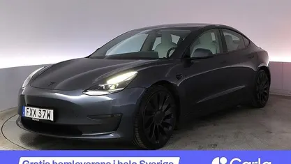 Begagnad Tesla Model 3 Performance 461 kW (627 HK) 2021 Grå Sedan