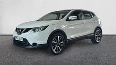 Vit Begagnad 2015 Nissan Qashqai SUV | 154 900 kr (Lite dyr)