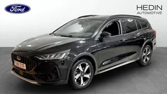 Svart Begagnad 2023 Ford Focus Active Kombi | 229 900 kr (Marknadspris)