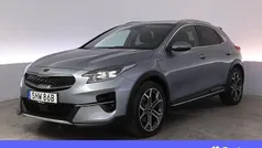 Grå Begagnad 2020 Kia XCeed Advance SUV | 227 900 kr (Marknadspris)