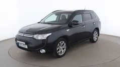 Svart Begagnad 2014 Mitsubishi Outlander SUV | 117 000 kr (Bra pris)