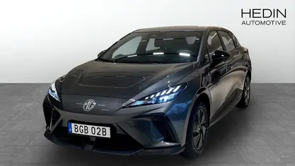 Grå (grey) Begagnad 2023 MG MG4 EV Halvkombi | 259 900 kr (Marknadspris)