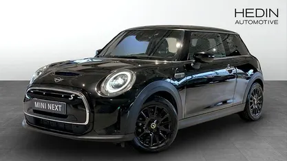 Begagnad Mini Cooper SE 135 kW (184 HK) 2023 Svart Halvkombi